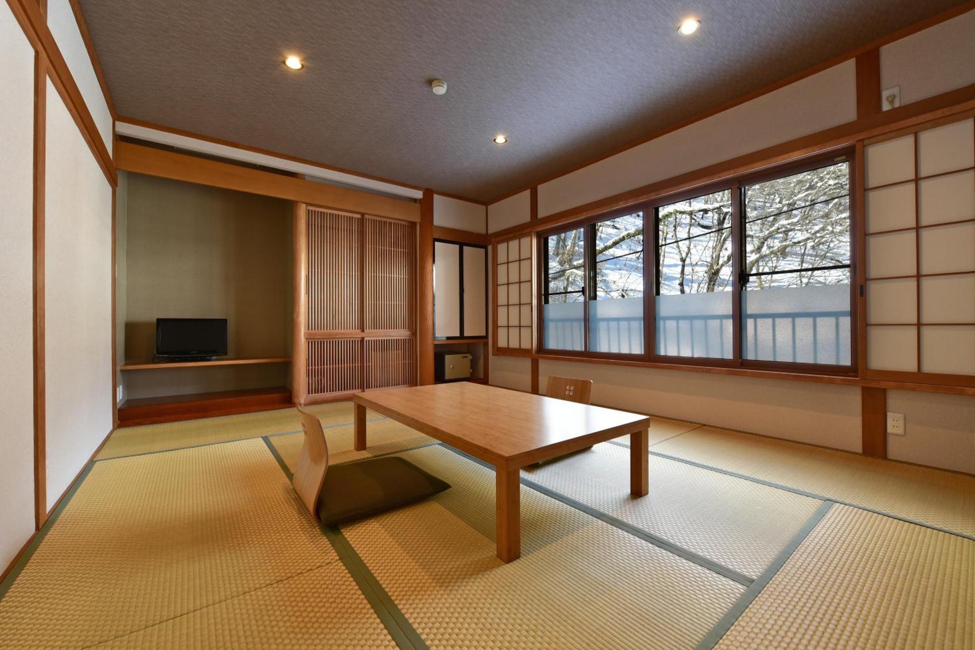 Hinatamikan Nakanojo Buitenkant foto