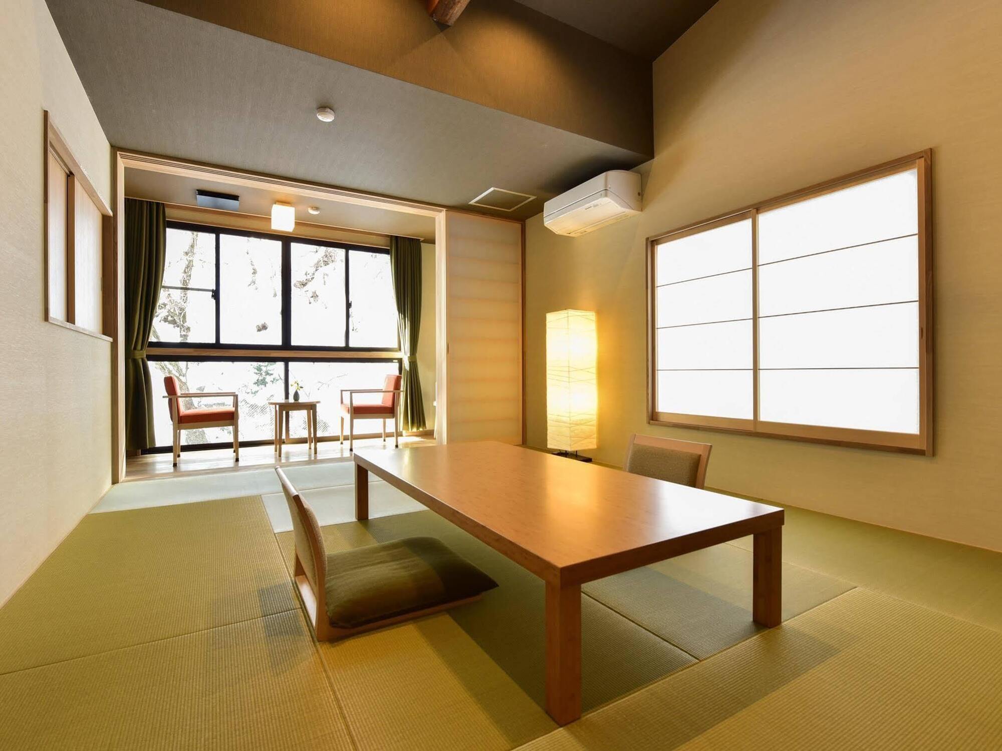 Hinatamikan Nakanojo Buitenkant foto